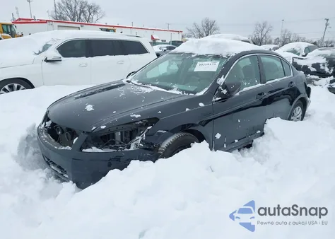 2010 Honda Accord 2.4 Lx z USA, uszkodzony, nr VIN 1HGCP2F32AA145589